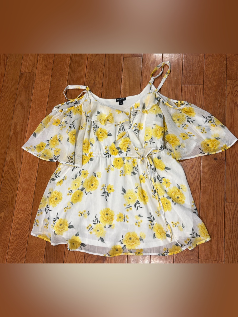 torrid White Floral Cold-Shoulder Blouse with Yellow Roses